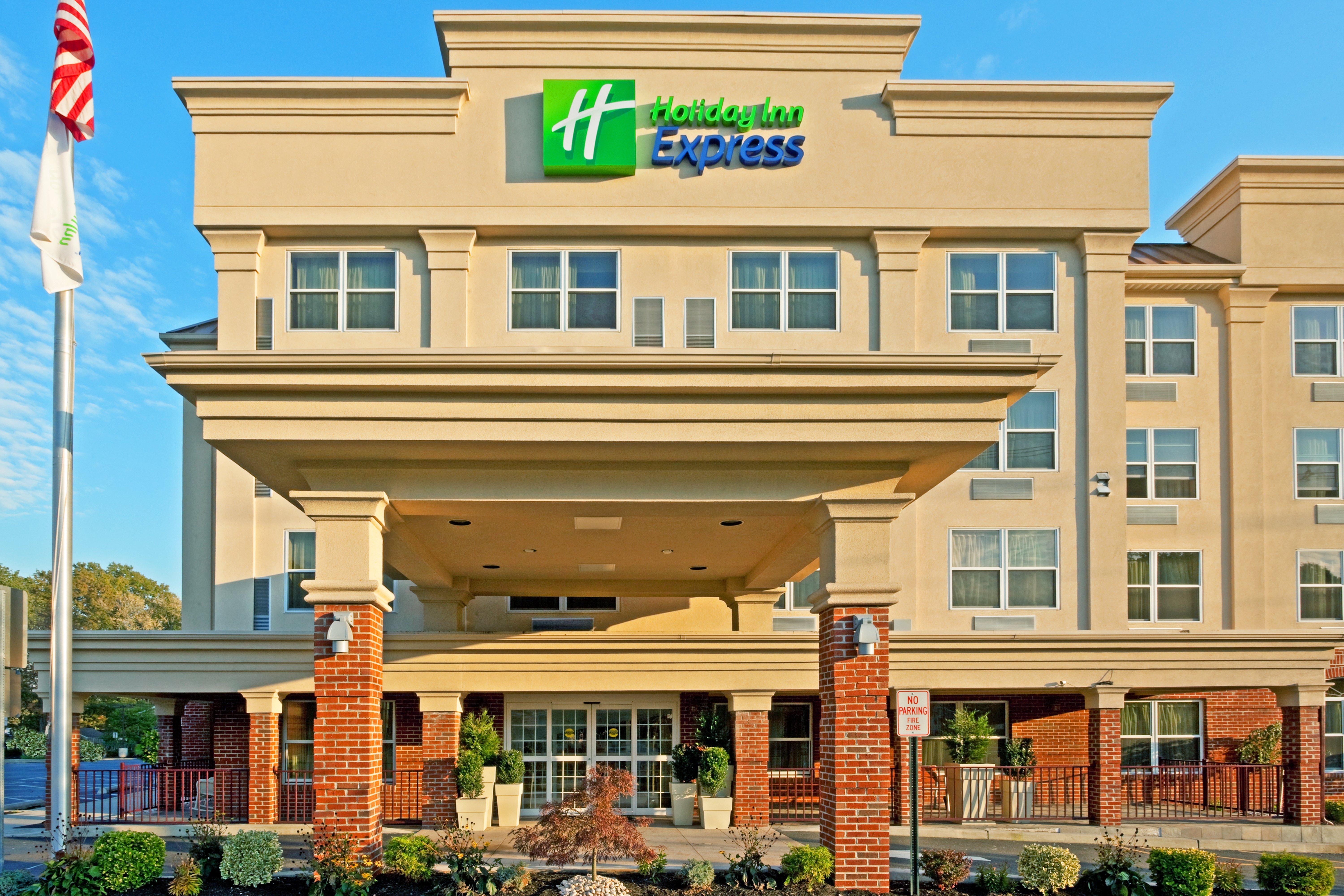 Holiday Inn Express Woodbridge, An Ihg Hotel Avenel Exteriér fotografie